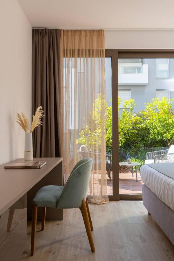 Comfort One-Bedroom Apartment with Sea View