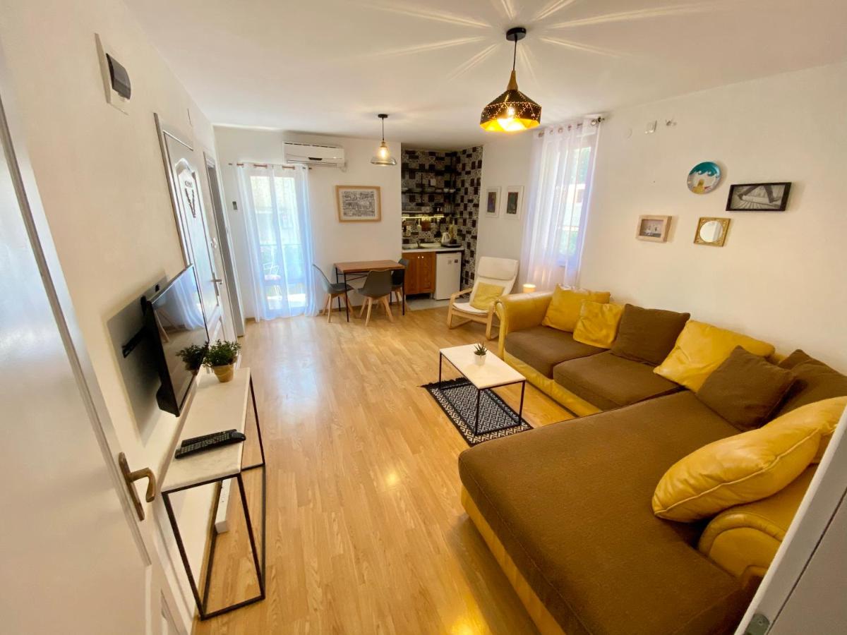 Appartement met 1 Slaapkamer en een Balkon