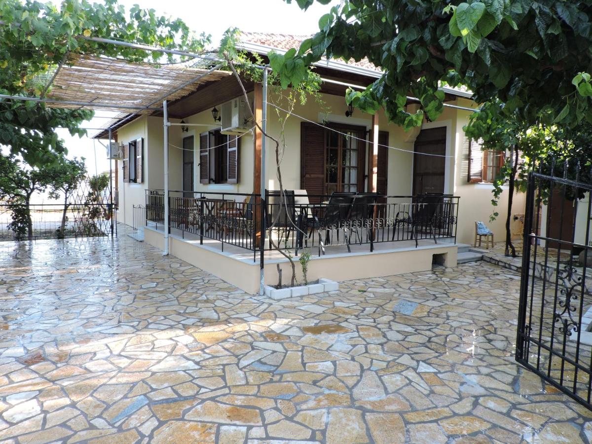 B&B Sívros - Calm house in Sivros village, Lefkada - Bed and Breakfast Sívros