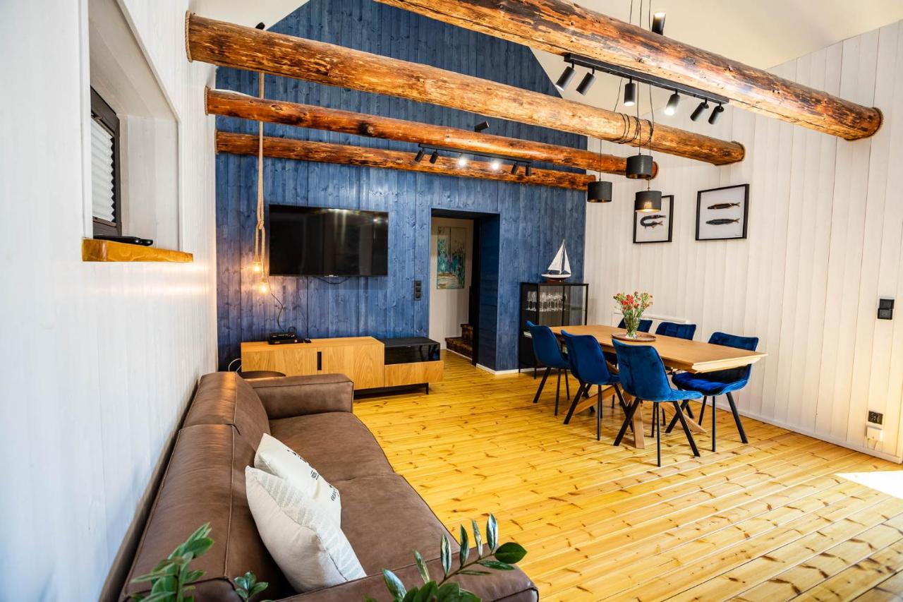 Dom Belona z prywatnym podgrzewanym basen i jacuzzi - Ferienwohnung Puck