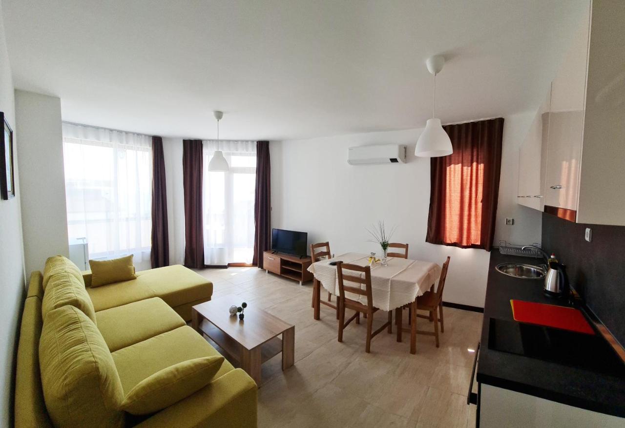 Appartamento con 2 Camere da Letto