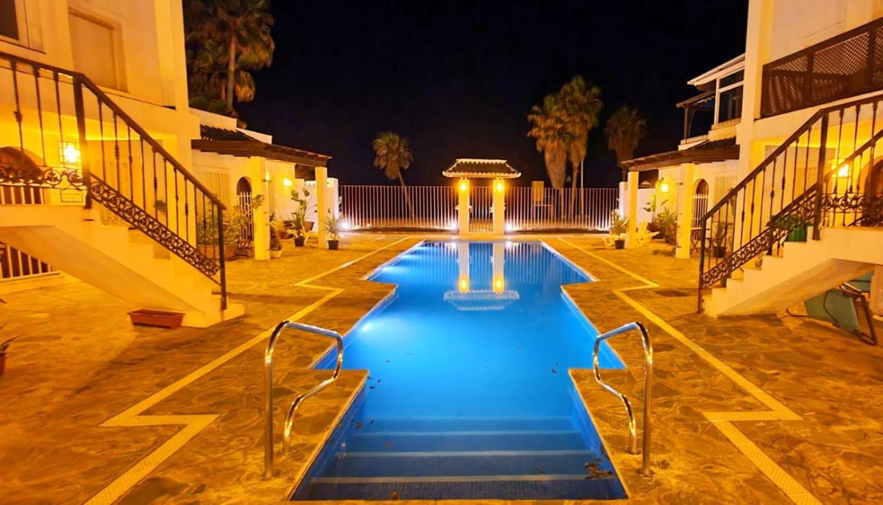 Magnifico apartamento a pie de playa - B&B Marbella