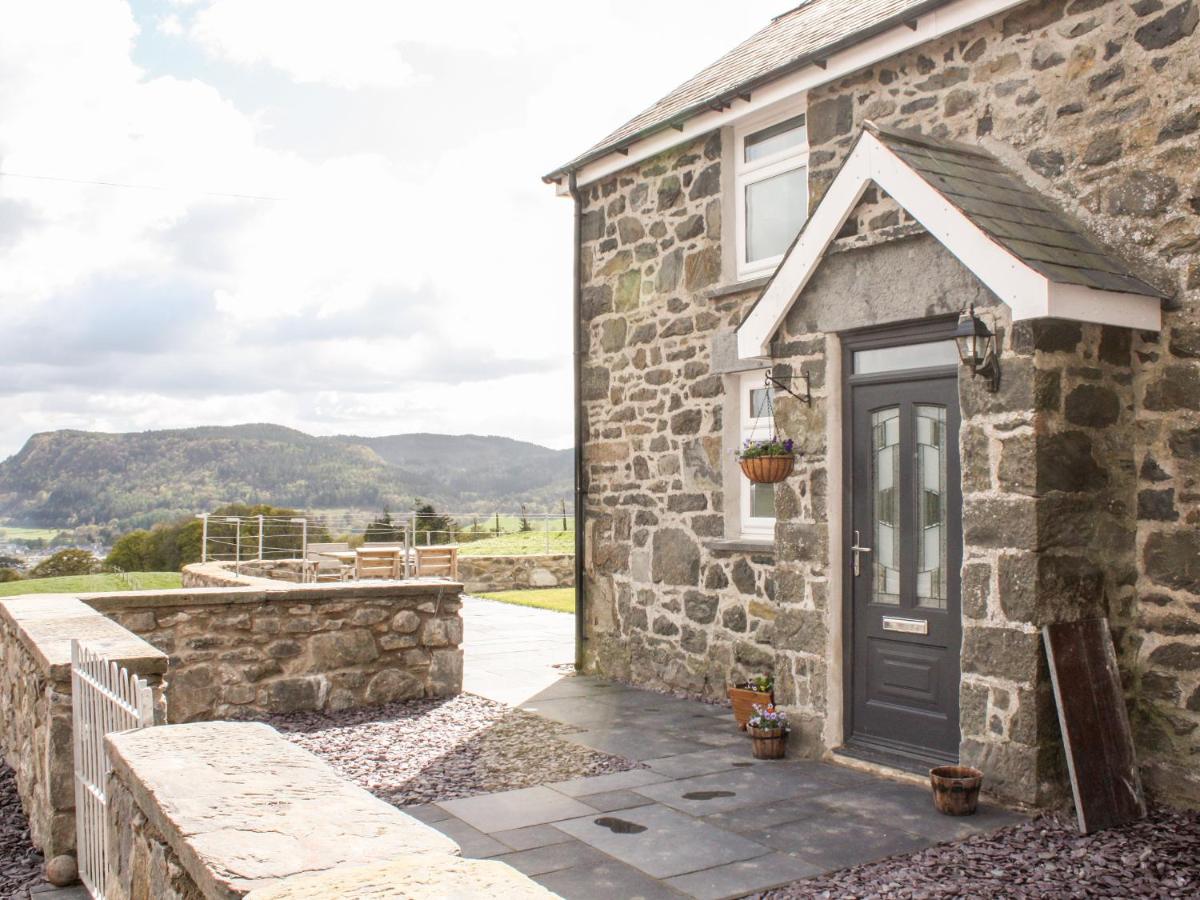 B&B Llanddoget - Pen Y Bryn Cottage - Bed and Breakfast Llanddoget