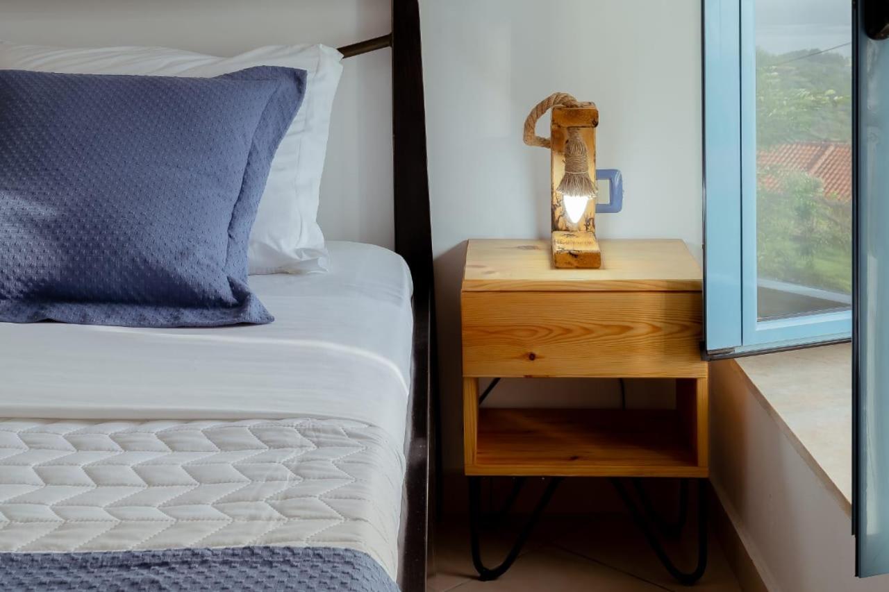 Deluxe Double Room with Balcony and Sea View