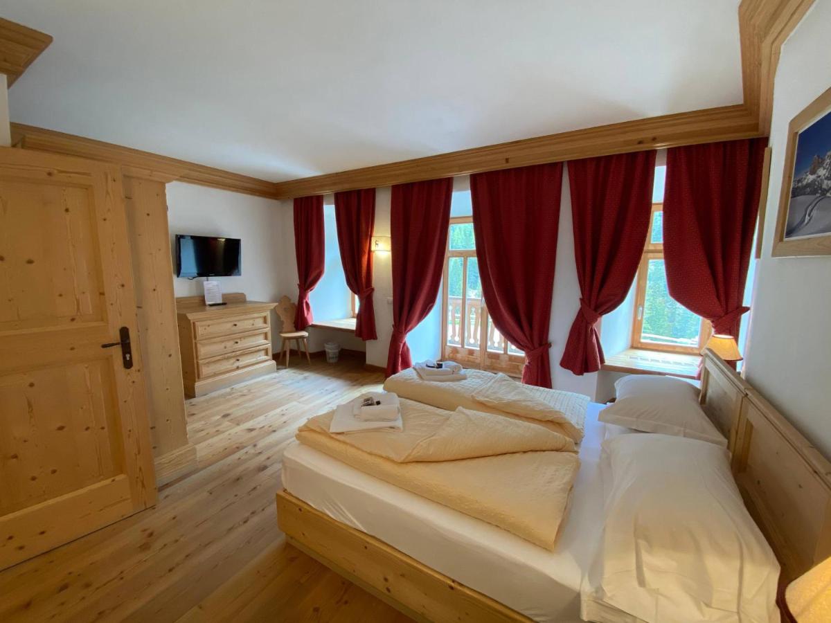 Deluxe Doppel-/Zweibettzimmer