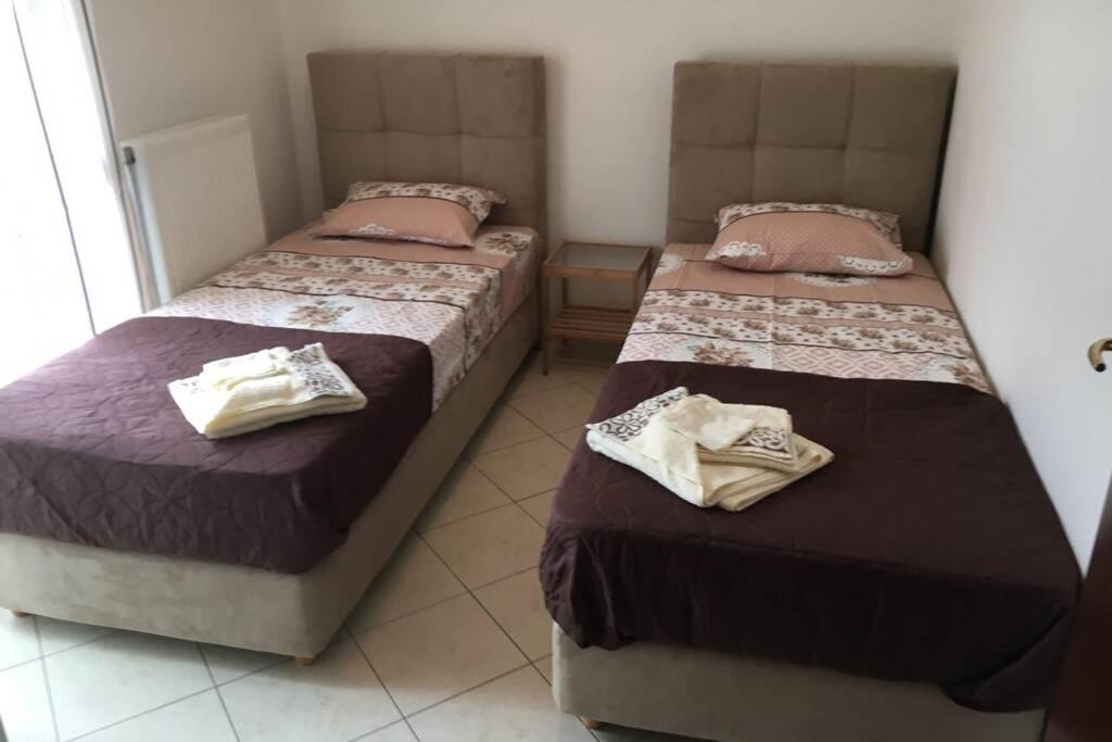 Olive House Apartments - Paralia Ofrinio - B&B Orfánio