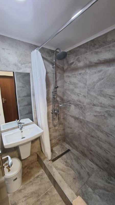 Suite with Garden View