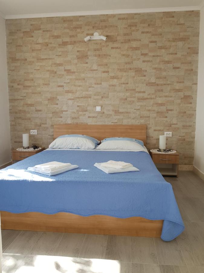 Studio with Sea View
