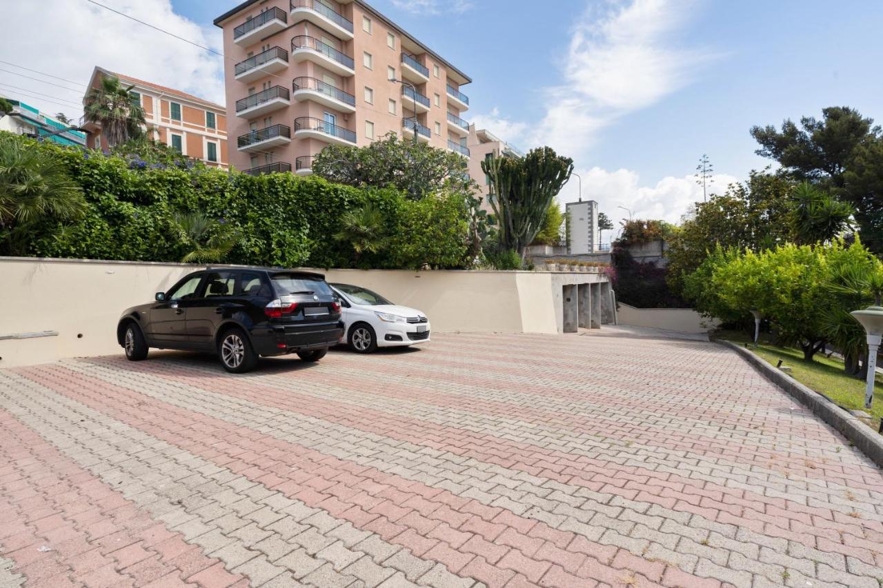 Sanremo Flat with Private Parking and NETFLIX - Bed and Breakfast