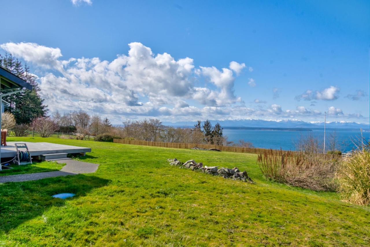 B&B Coupeville - @ Marbella Lane - Waterfront Studio Whidbey Island - Bed and Breakfast Coupeville