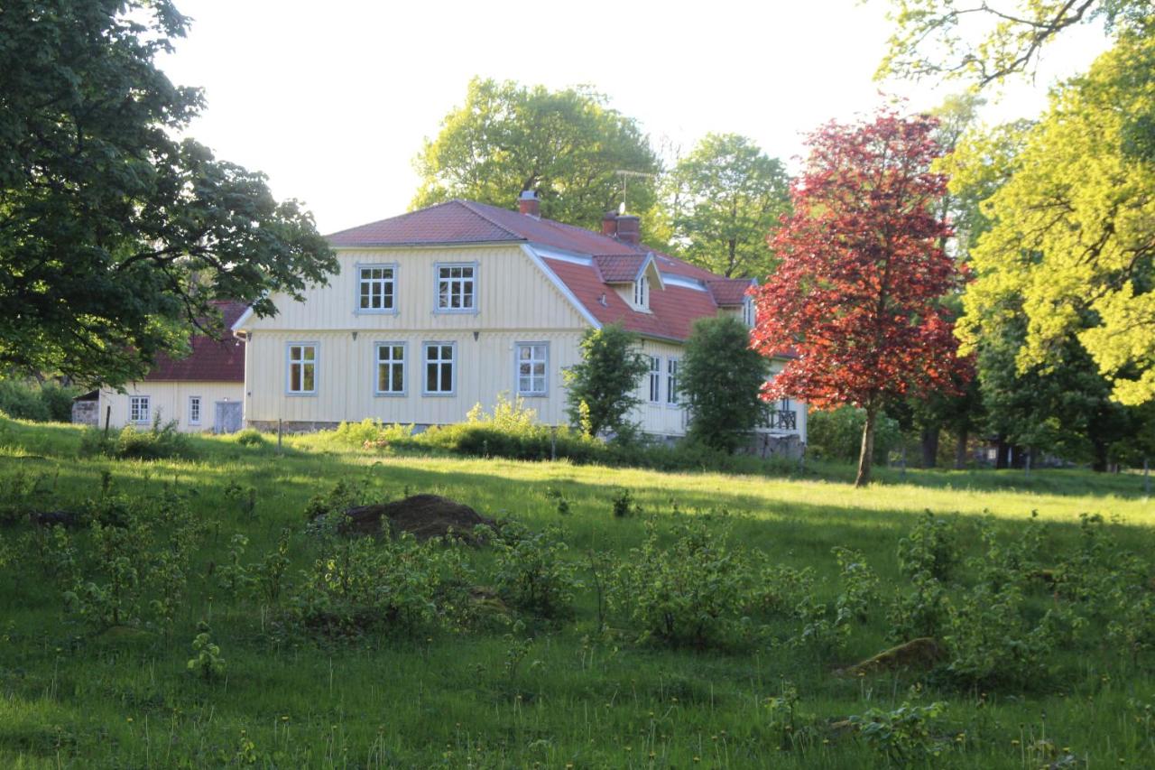 B&B Lagan - Yxkullsund Säteri B&B - Manor & Estate since 1662 - Bed and Breakfast Lagan