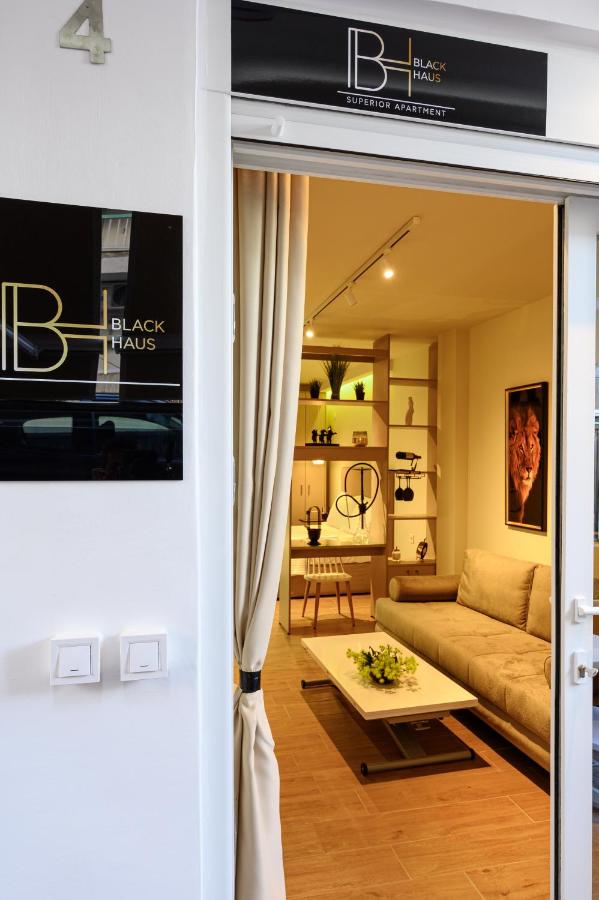 BLACKHAUS Apartments - Ferienwohnung Thessaloniki