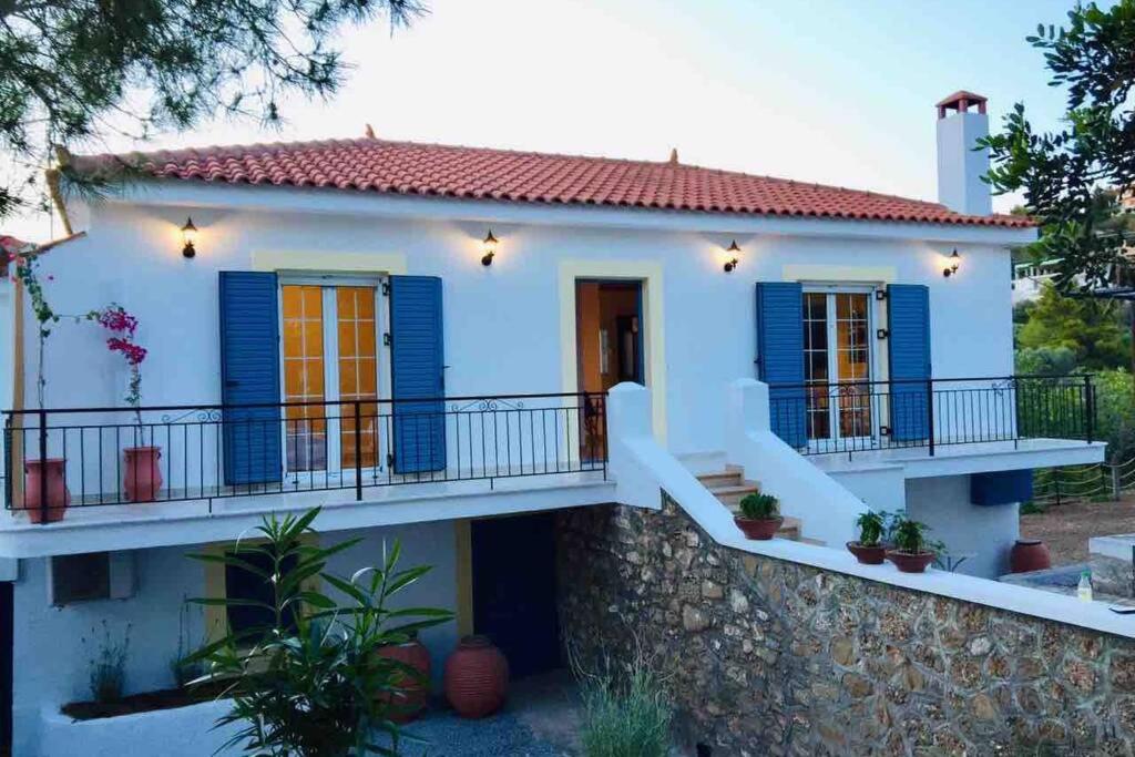 B&B Porto Cheli - Gerani Maison Agios Aimilianos beautiful view - Bed and Breakfast Porto Cheli