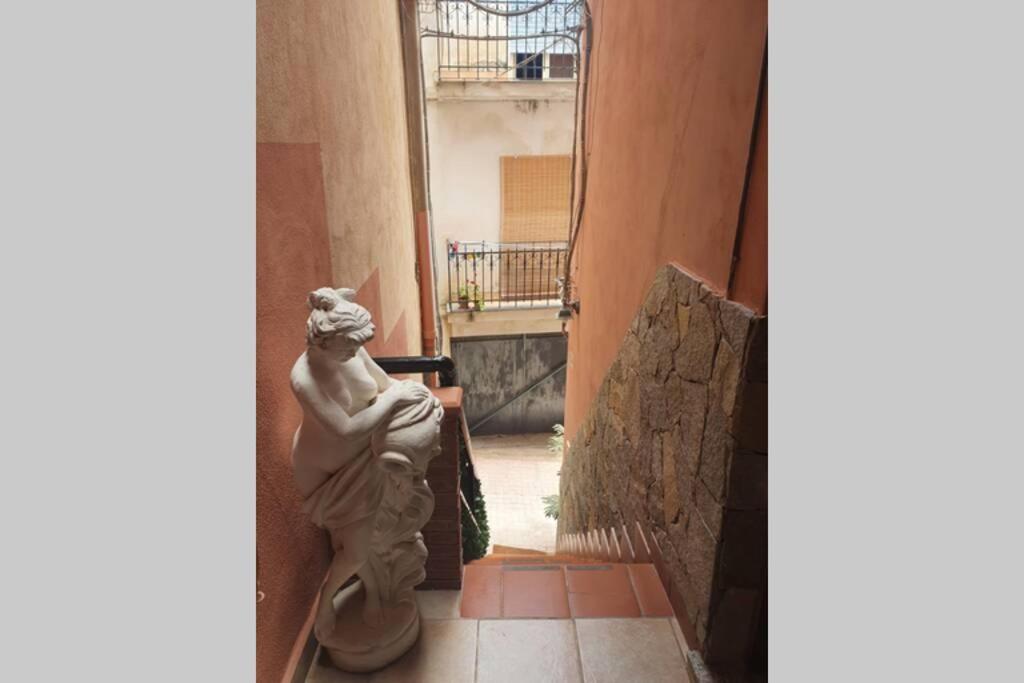LUNA & MARTE, TAORMINA CENTER - (CASA VACANZA) - B&B Taormina