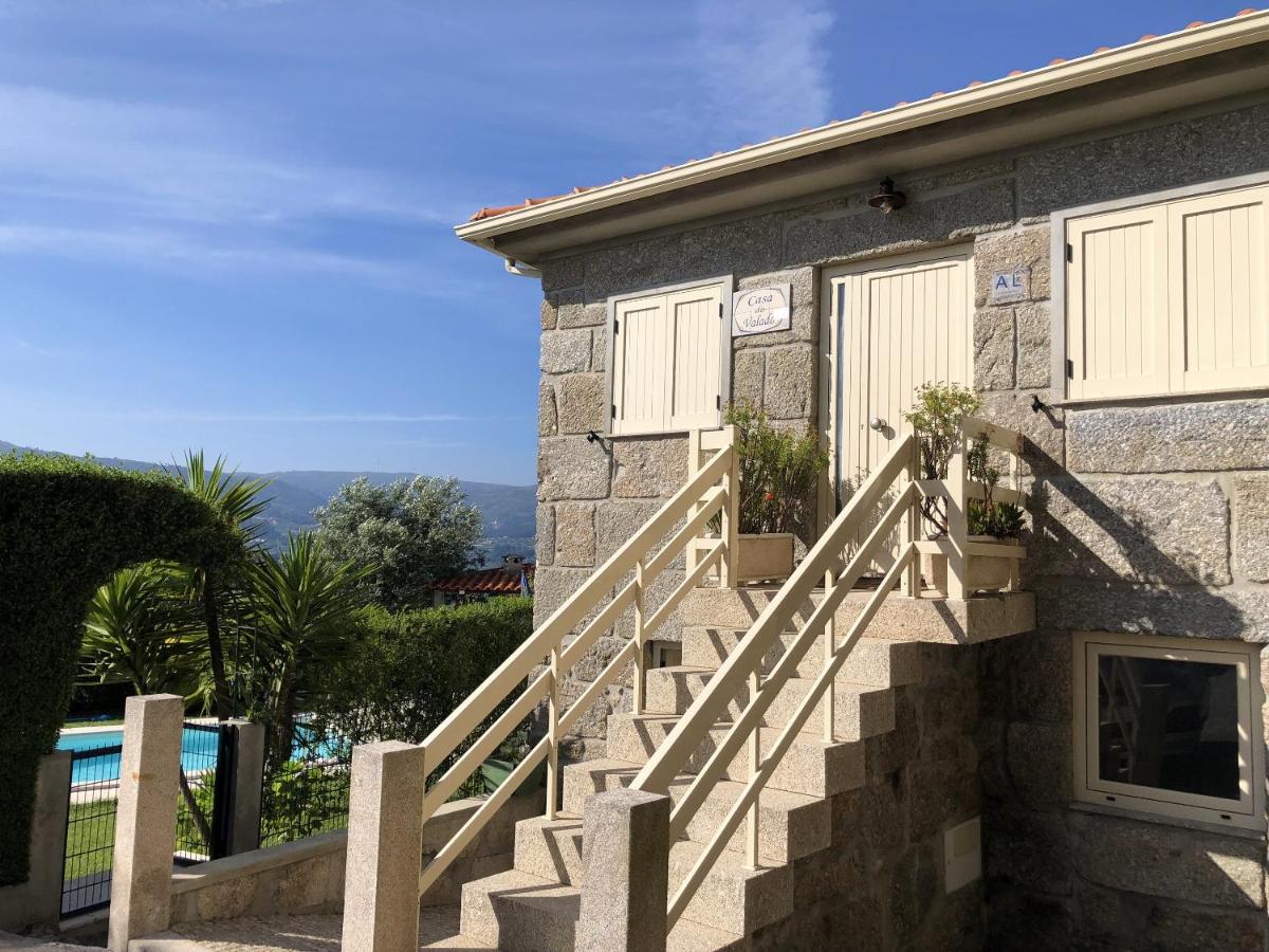 Charming Villa in Resende with Private Pool - B&B