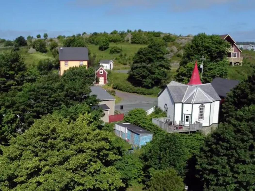 B&B Saint John's - Unique Stay! Converted Church In Idyllic Location - Bed and Breakfast Saint John's