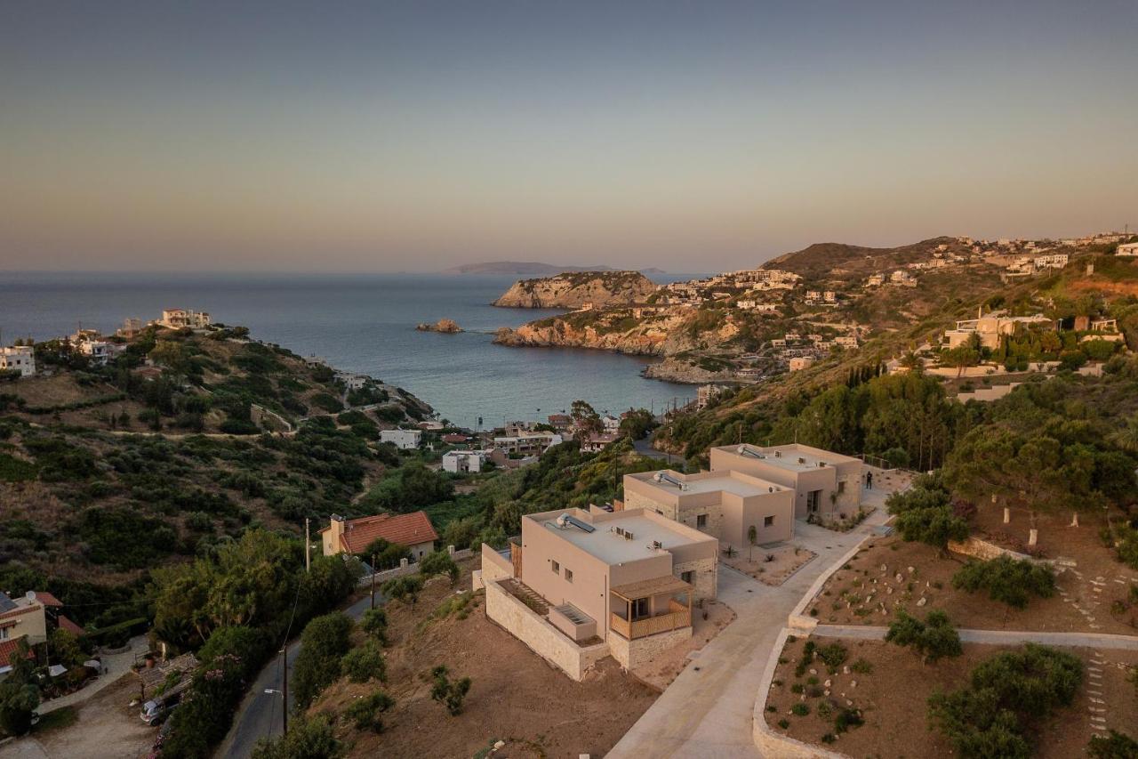 Holiday Kokomo Thea Villa with Private Pool, close to beach - B&B Lygariá