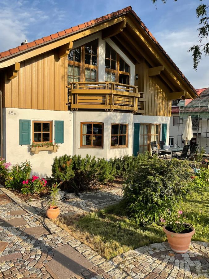 B&B Tittling - Szilvias Ferienwohnung - Bed and Breakfast Tittling