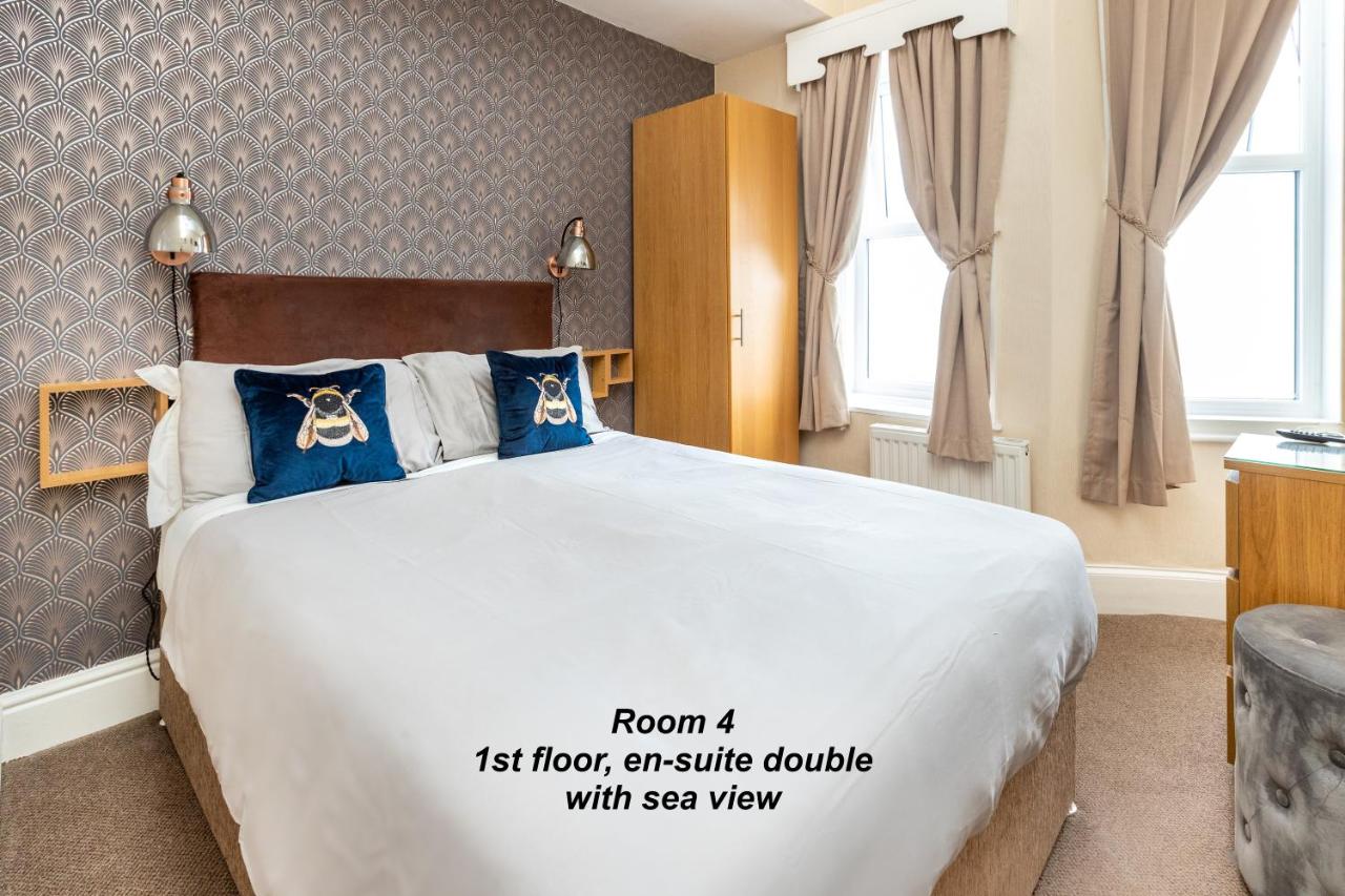 rm 4 Double Room with Sea View - First Floor