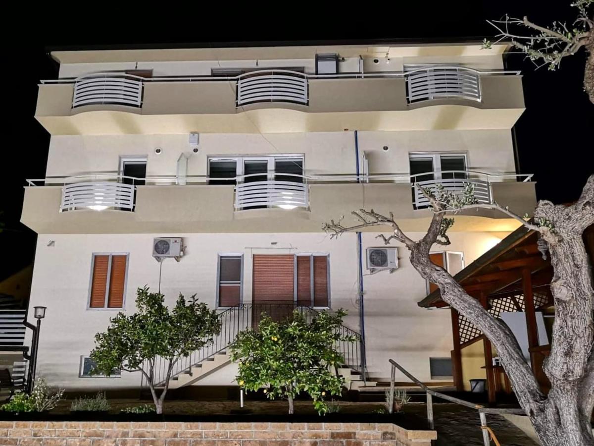 Dimora EFFE - Eco B&B - B&B