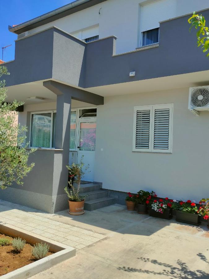 The Nice Dreams Studio Apartment - Bed and Breakfast Zadar