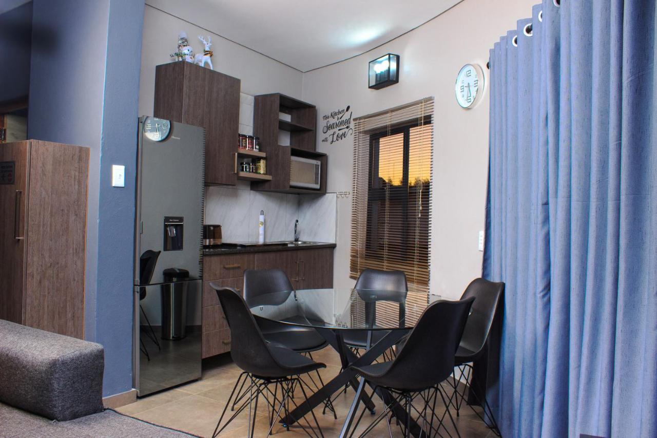 Ndalo Lodge Oshoek - B&B