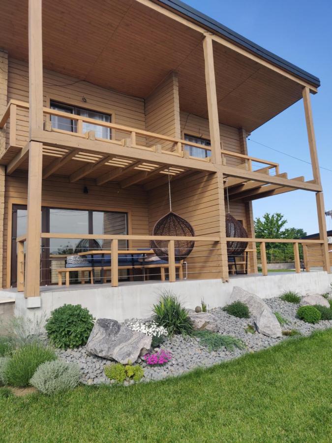 B&B Neporotove - Шале Рутенія - Chalet Rutenia apartments - Bed and Breakfast Neporotove