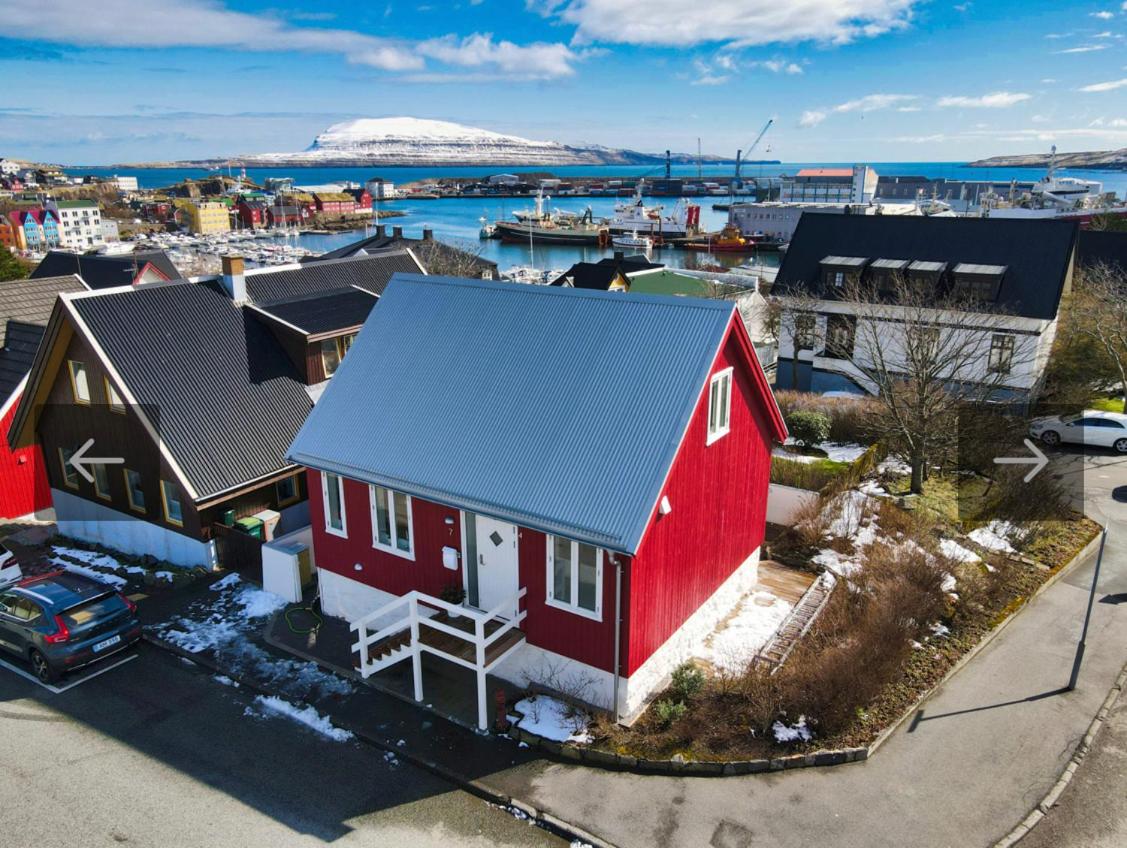 B&B Tórshavn - Luxurious House in Downtown Tórshavn - Bed and Breakfast Tórshavn