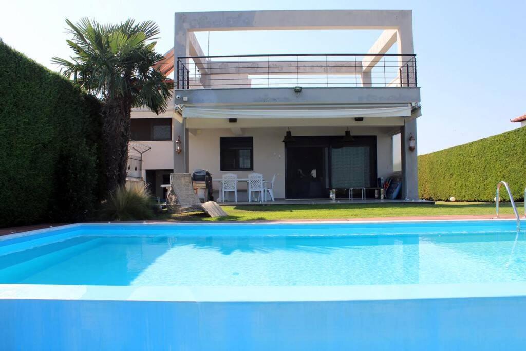 Elikon Luxury Villa - B&B Methóni