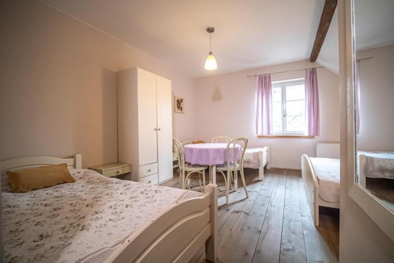 Habitación Cuádruple con baño privado