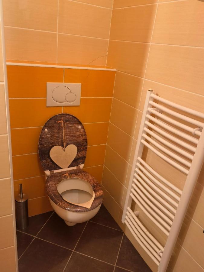 Apartmánový dom Kamzík apt. 16 - B&B