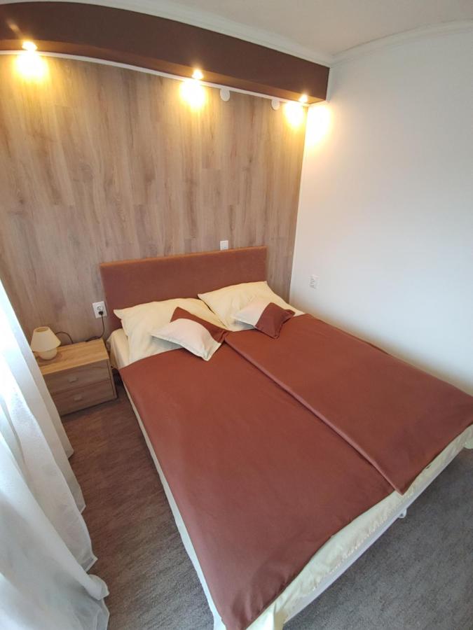 Chambre Familiale avec Salle de Bains Privative