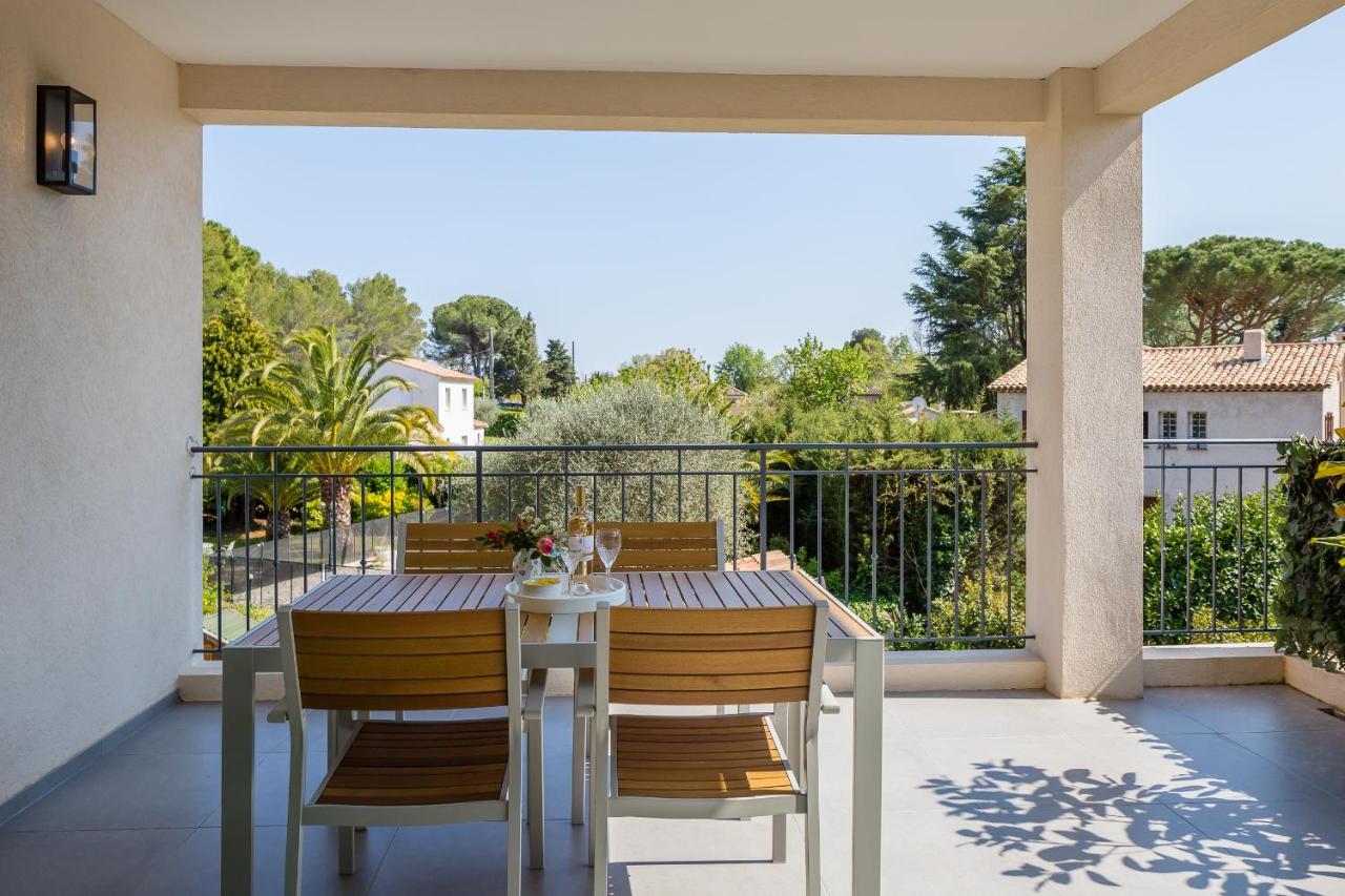 B&B Roquefort-les-Pins - Luxurious and spacious apartment in the heart of the Côte d'Azur - Bed and Breakfast Roquefort-les-Pins