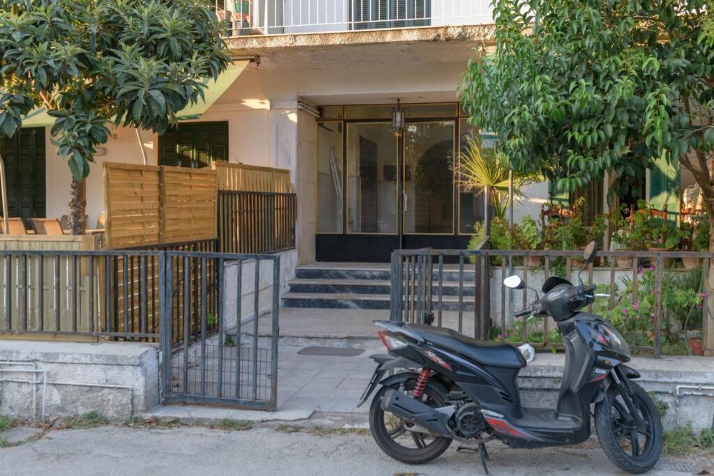 Bright Newly Renovated Apt Near Beach & Center+AC - B&B