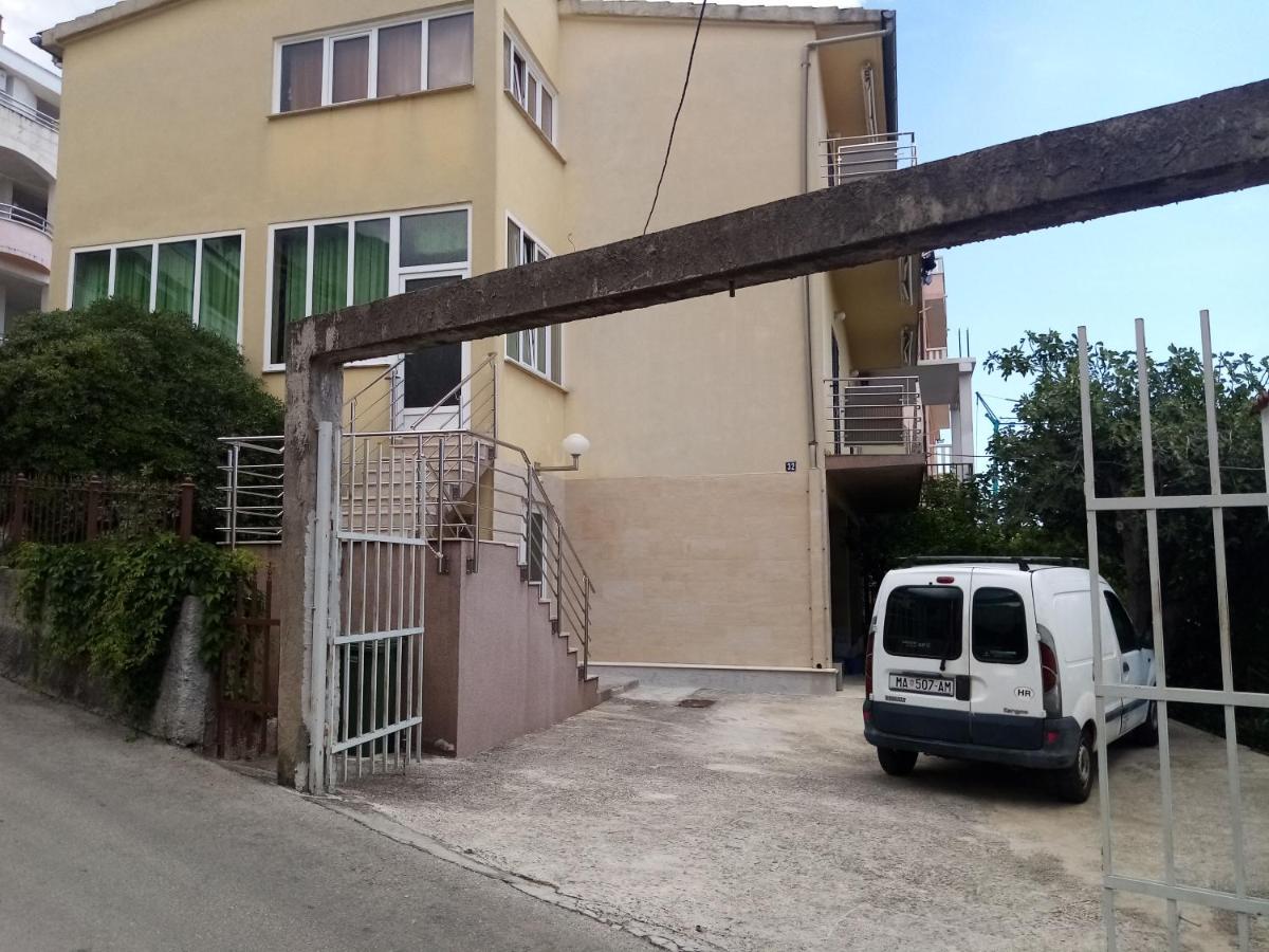 Apartmani Ivanka - B&B