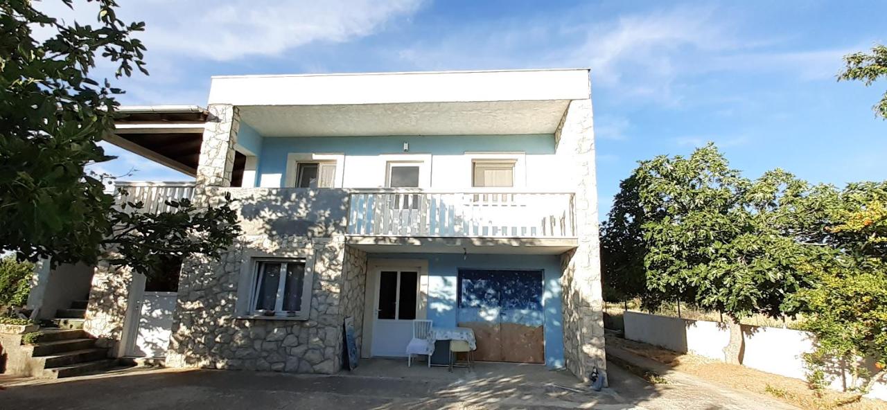 Oaza mira - Bed and Breakfast Tisno