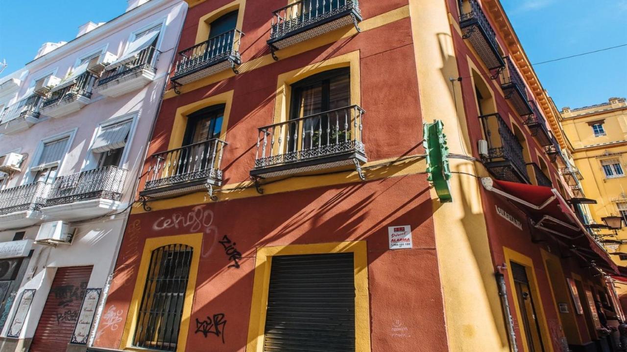 Chiqui and Vicente Suite Apartments - Ferienwohnung Sevilla