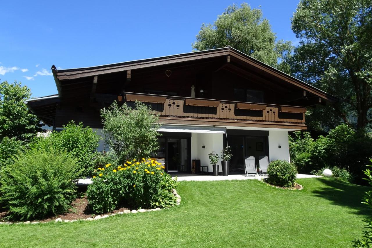 B&B Zell am See - Ferienwohnung Appartement Am Schilf XL - Bed and Breakfast Zell am See