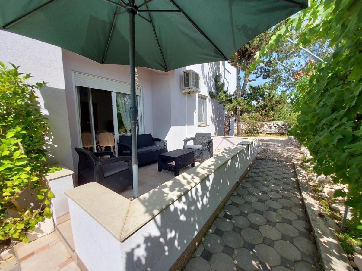 Appartamento con Vista Giardino