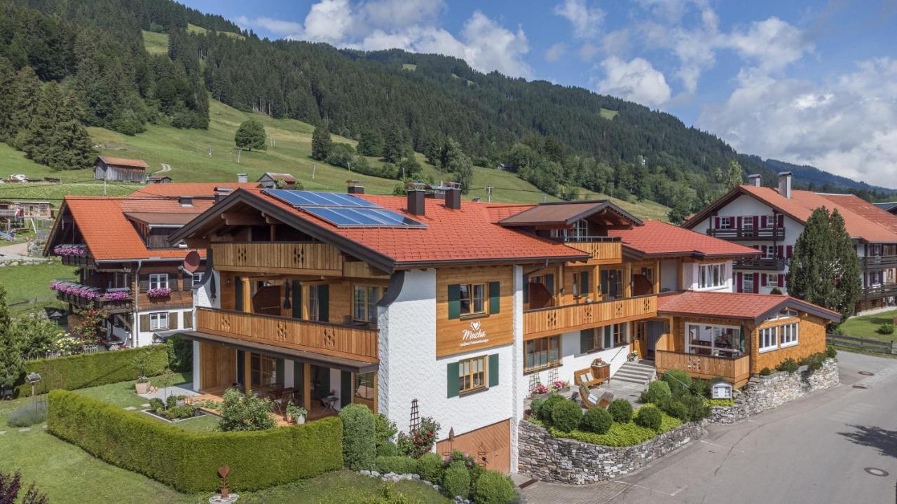 Landhaus Mucha - Ferienwohnungen - Naturpark Partner - Bed and Breakfast Bolsterlang