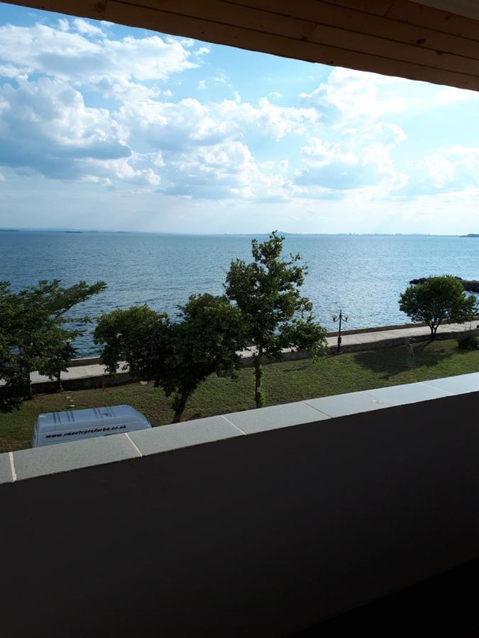Самостоятелни стаи на брега на морето - Ferienwohnung