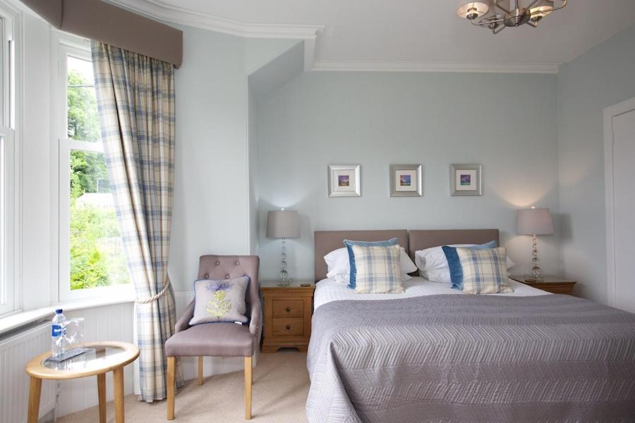 Superior Deluxe Double or Twin Room 