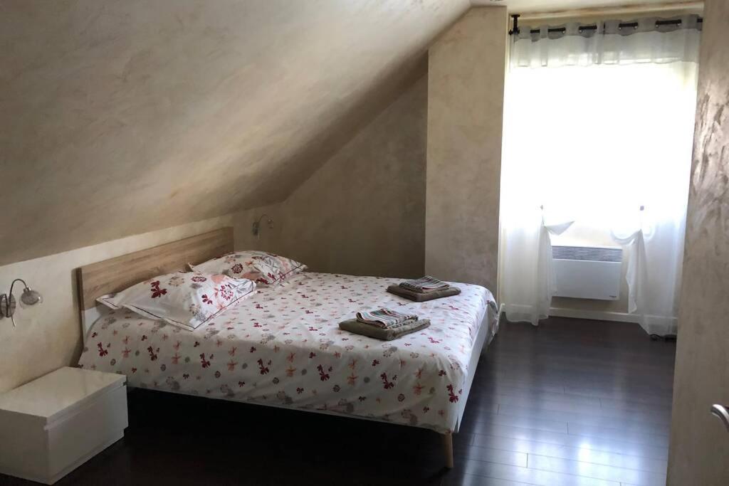 Casa con 4 camere da letto