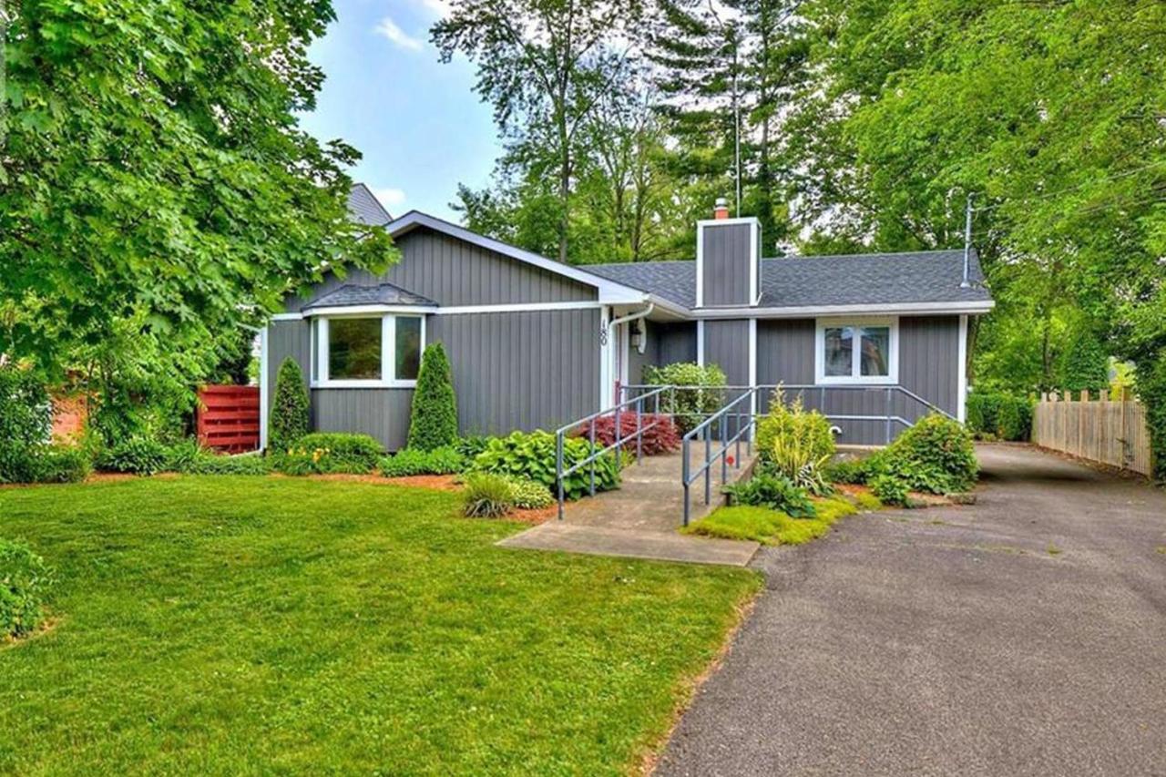 Maple Tree Cottage License # 058-2022 - B&B