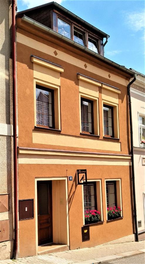 Apartmány Kukaččí hnízdo - B&B Benešov nad Ploučnicí