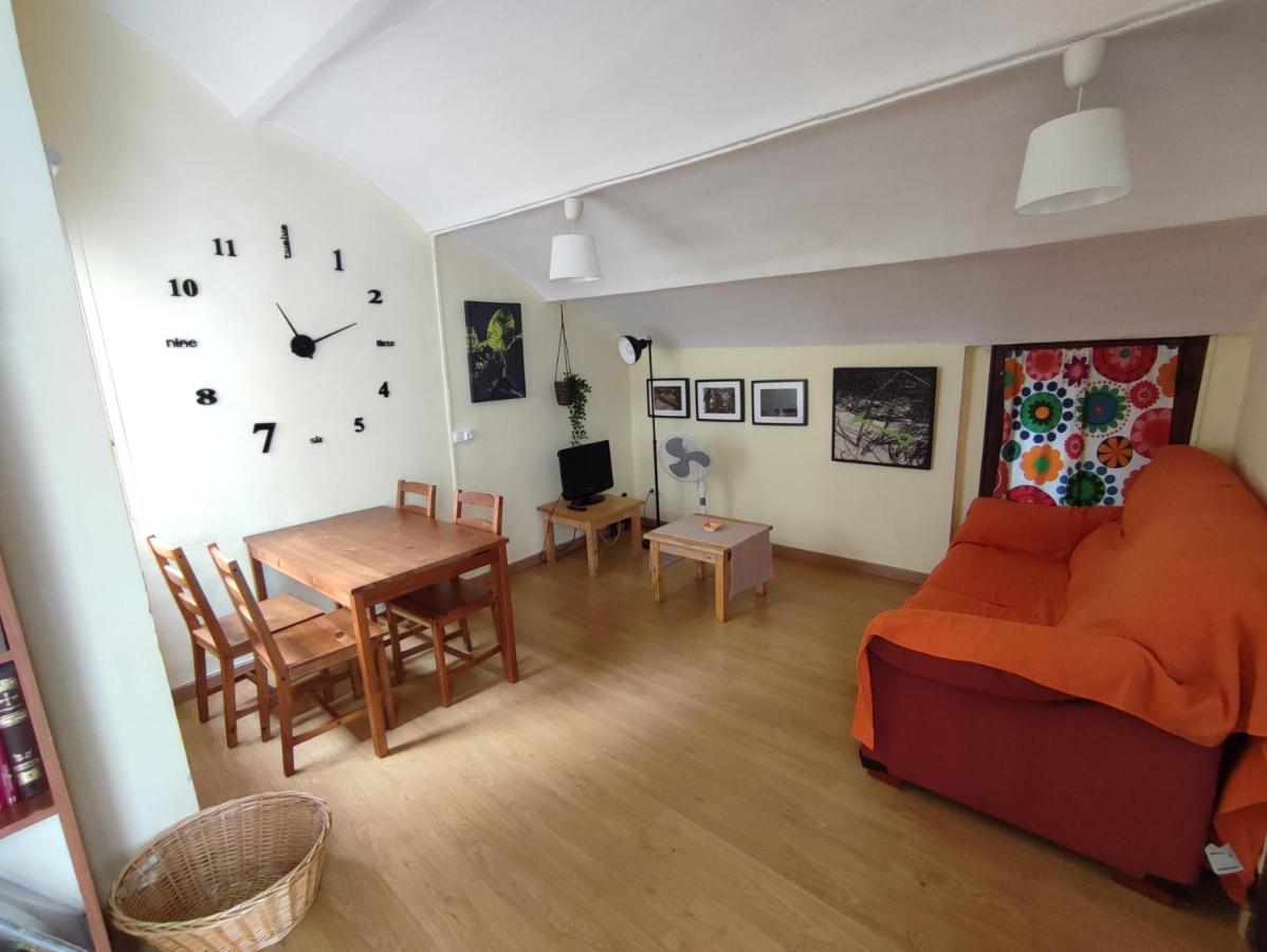202A Ático con encanto - Centro de Villaviciosa - B&B Villaviciosa
