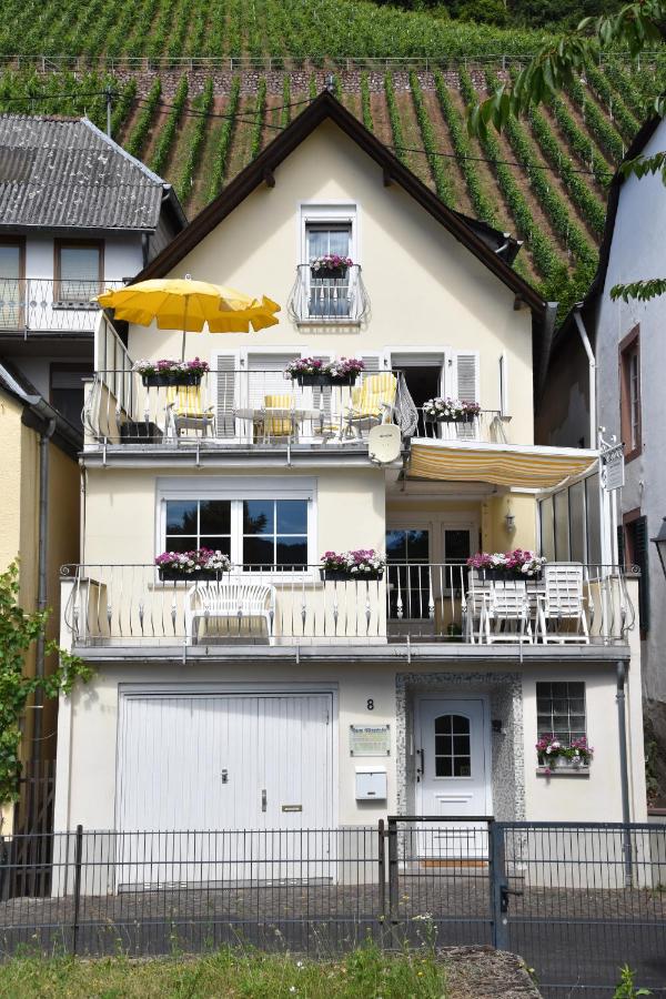 B&B Ürzig - Apartment Moselblick - Bed and Breakfast Ürzig