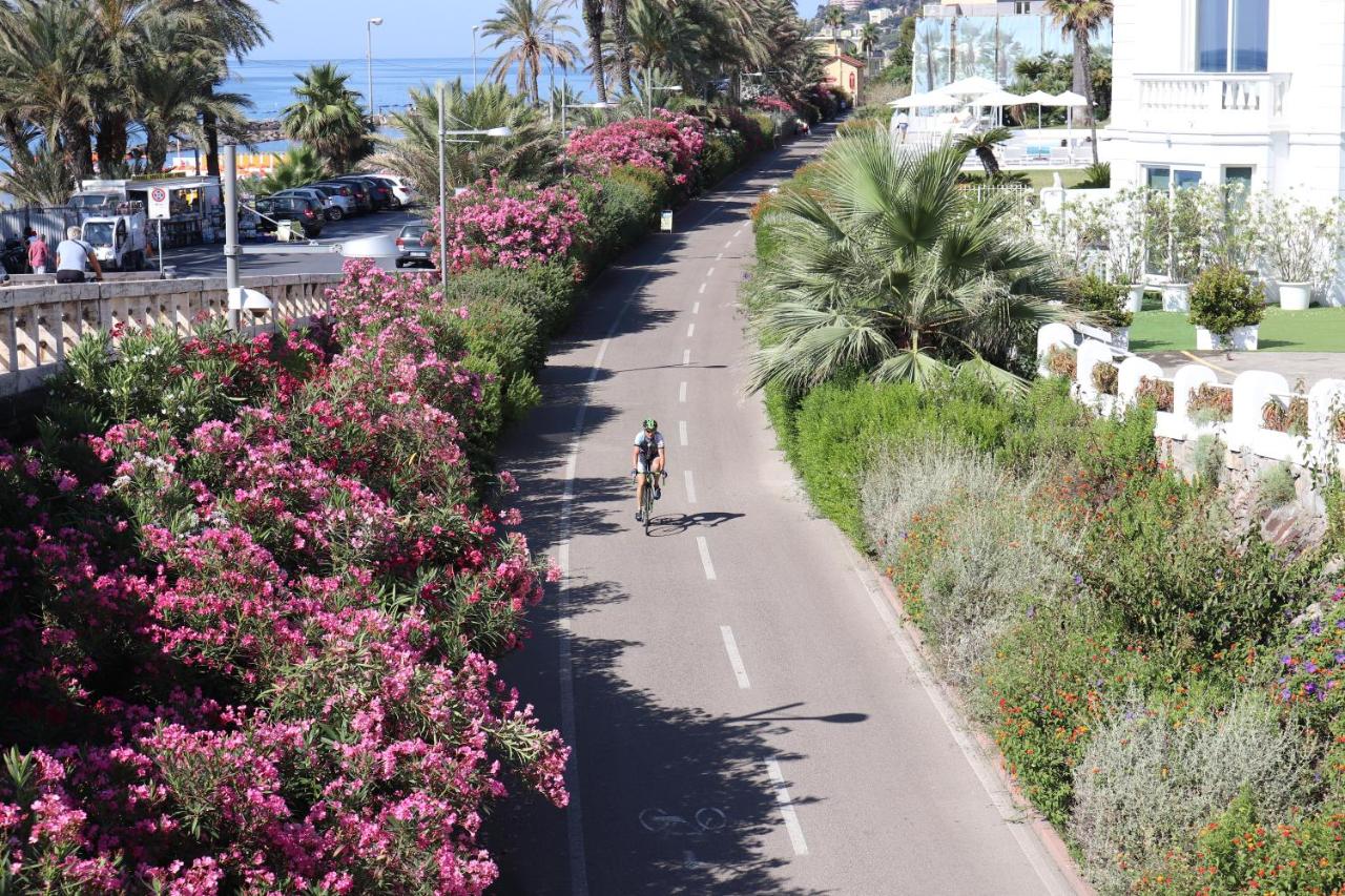 kaDevi Sanremo -centralissimo, parcheggio gratuito, bici- - B&B Sanremo