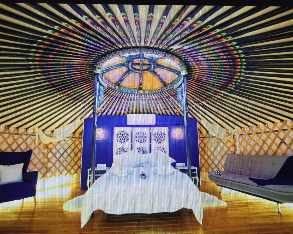 Deluxe Zimmer mit Kingsize-Bett