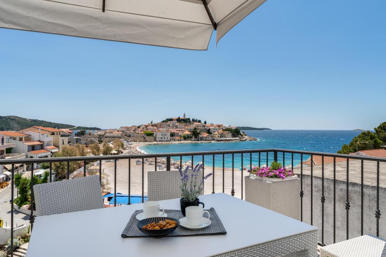 Apartment mit Meerblick